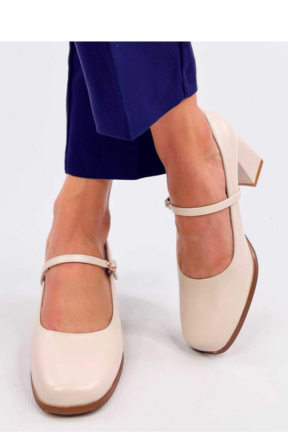 Block heel pumps model 200653 Inello-Luxore