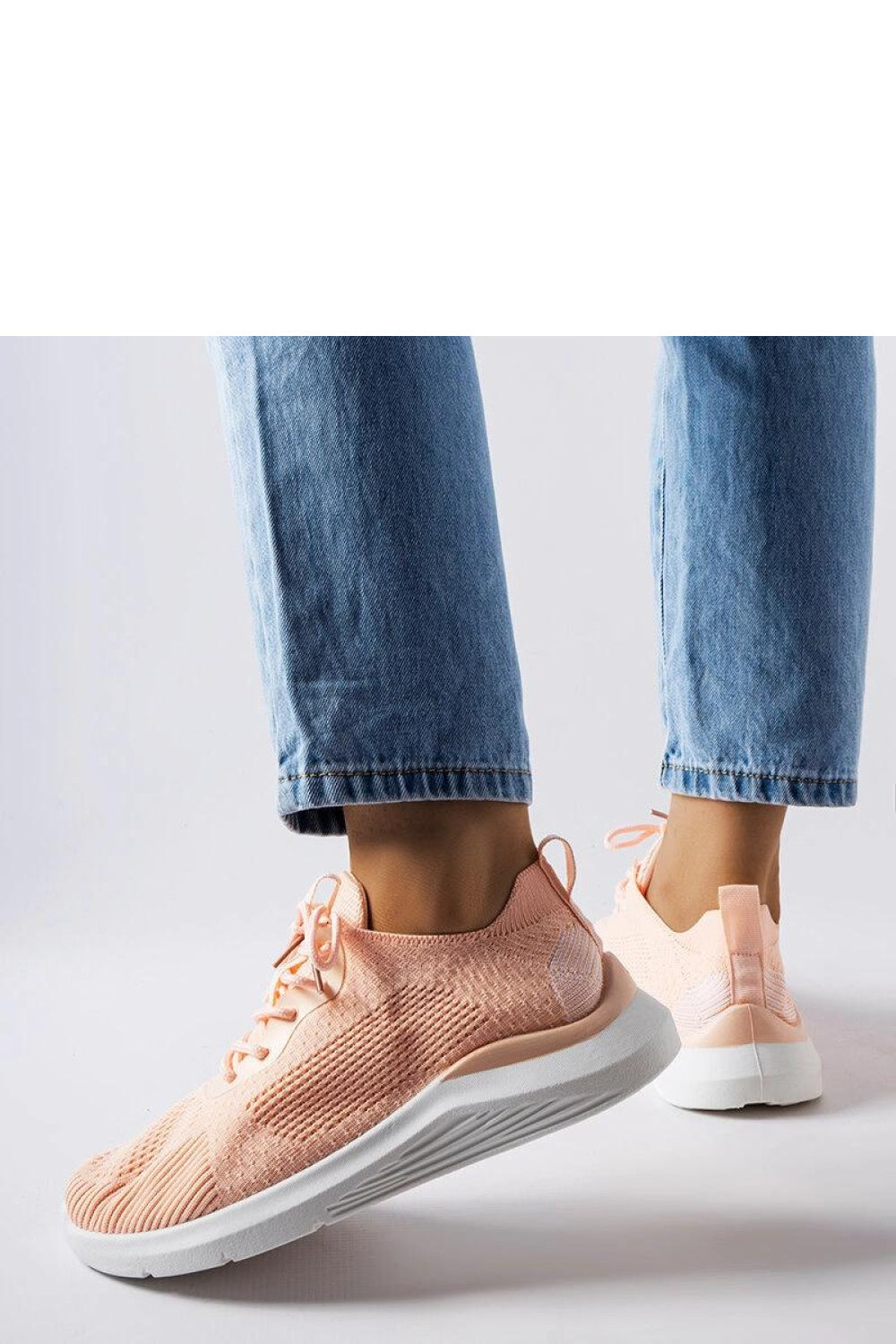 Sneakers model 207732 Solea-Luxore