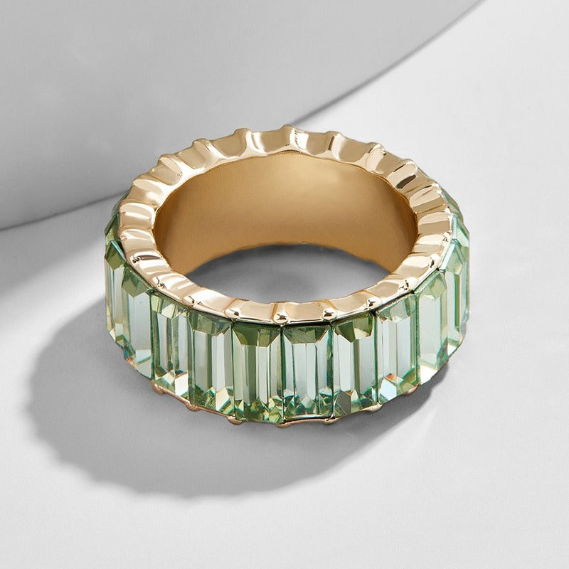 18K PVD Gold Round Gemstone High-End Ring-Luxore
