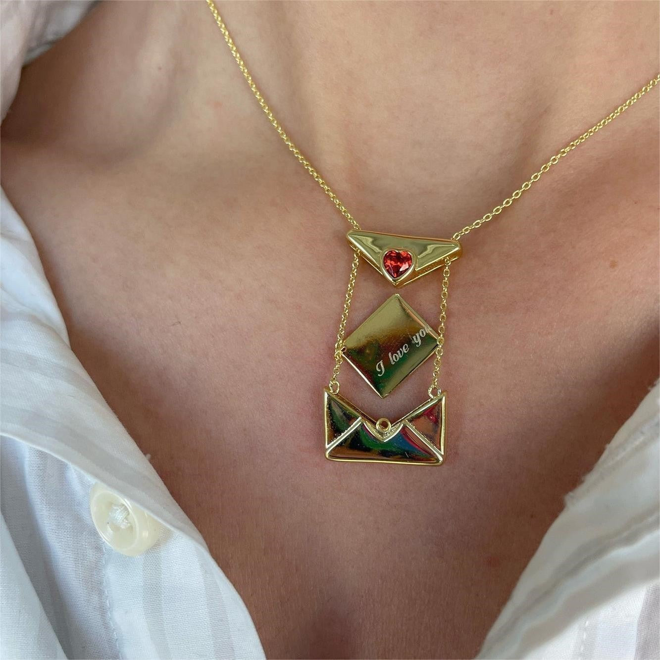 18K gold envelope-shaped inlaid gemstone design exquisite and unique necklace-Luxore