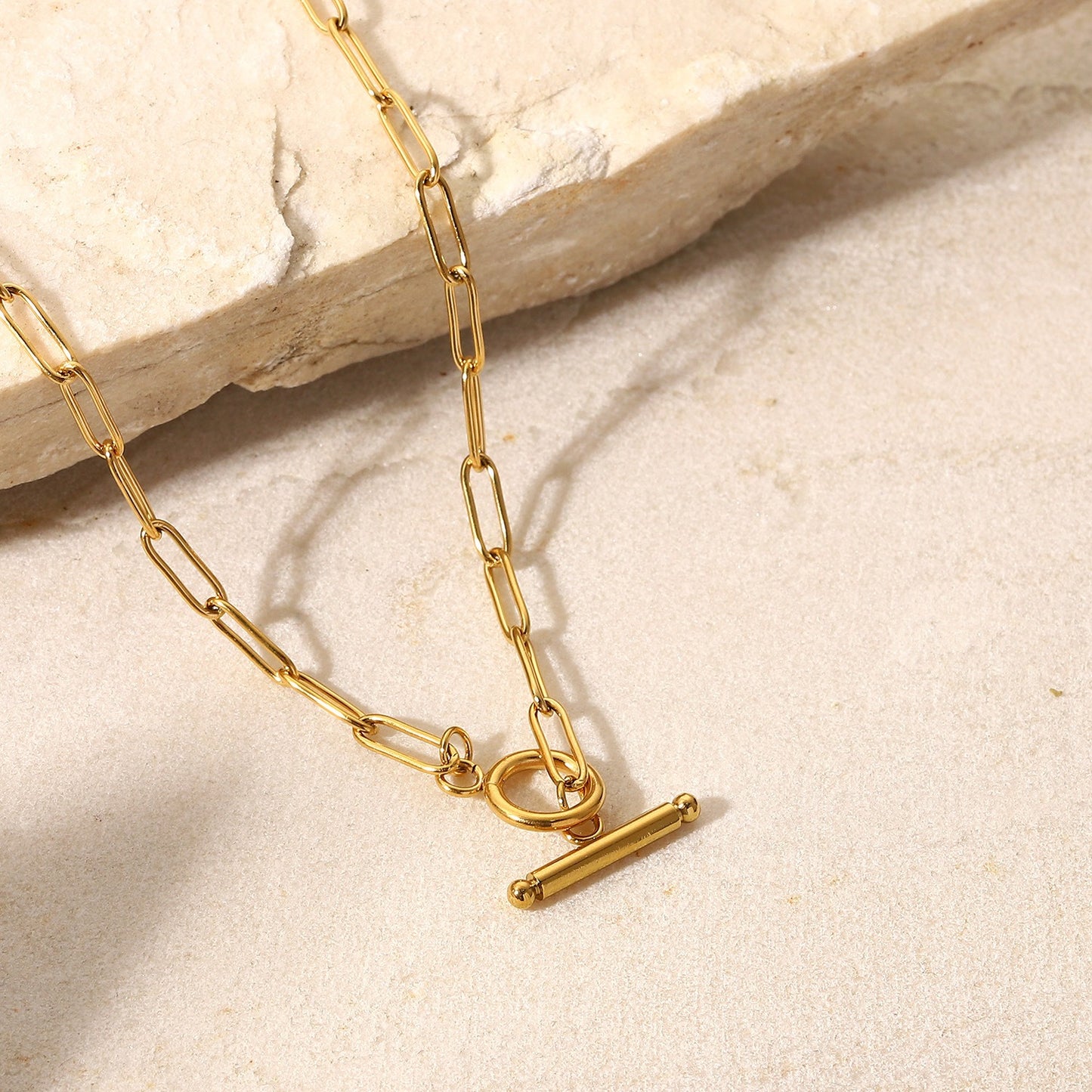Modern Paperclip Chain Necklace with Gold Plating-Luxore
