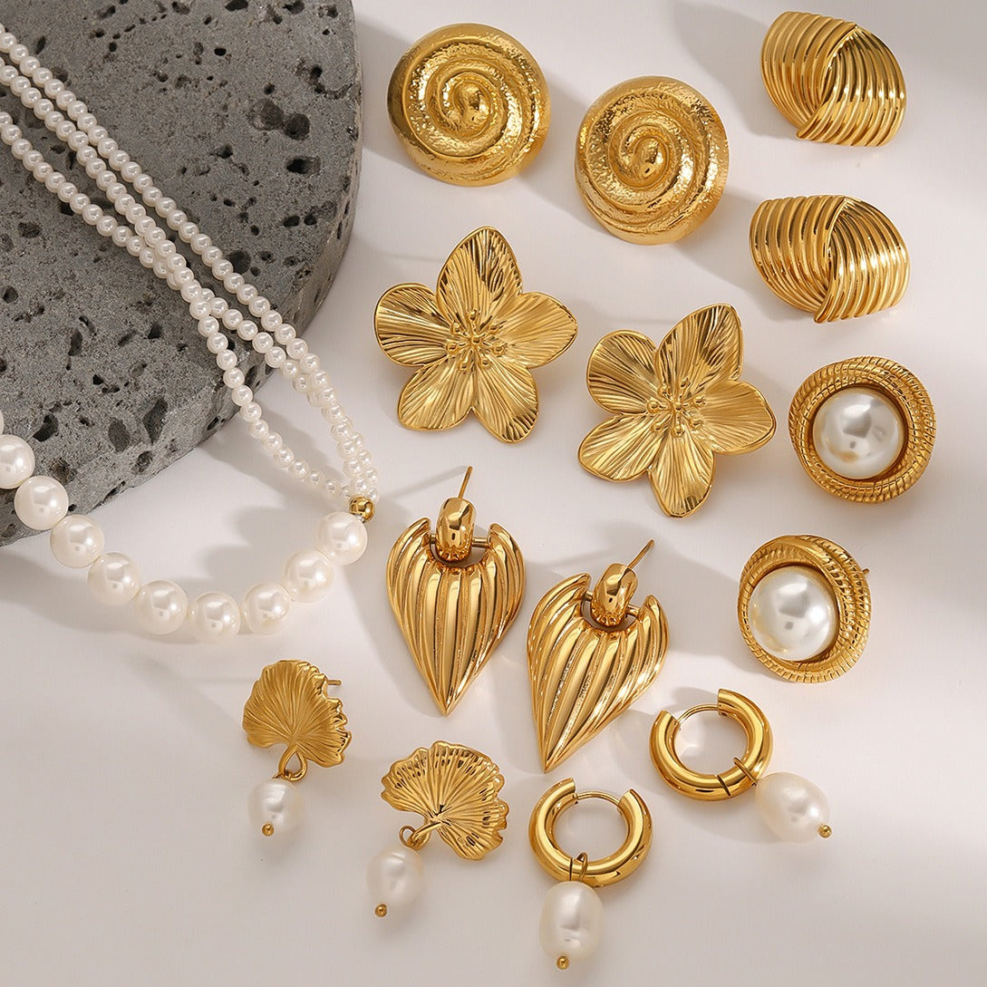 18K gold geometric inlaid pearl design high-end earrings and necklace set-Luxore