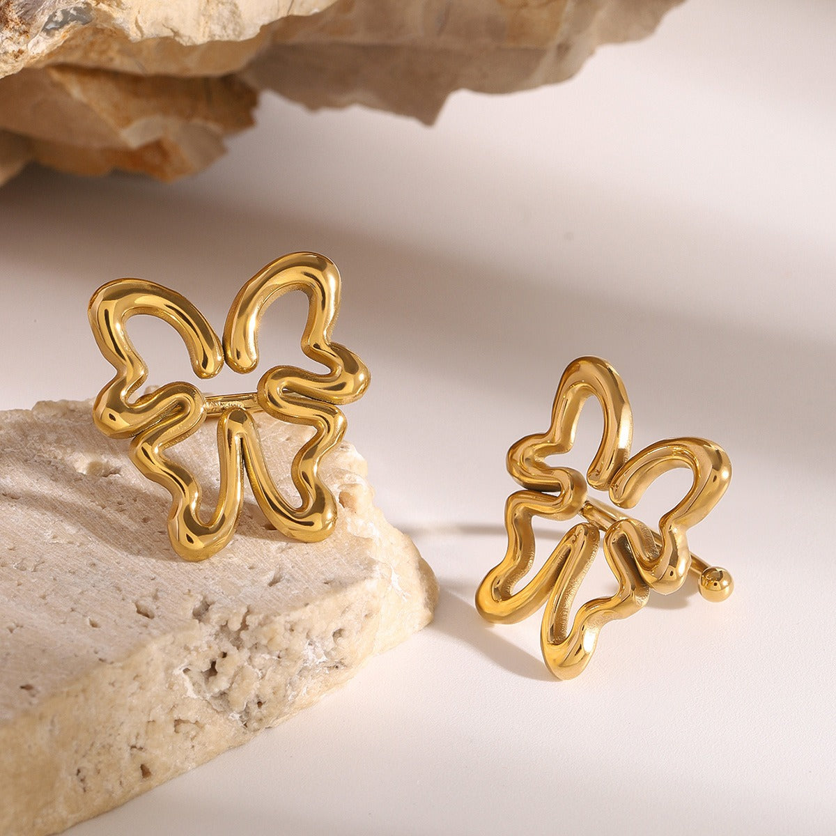 18K gold hollow butterfly design high-end earrings-Luxore