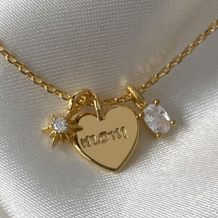 Heart Pendant "MOM" Necklace – A Sentimental Gift for Mothers-Luxore
