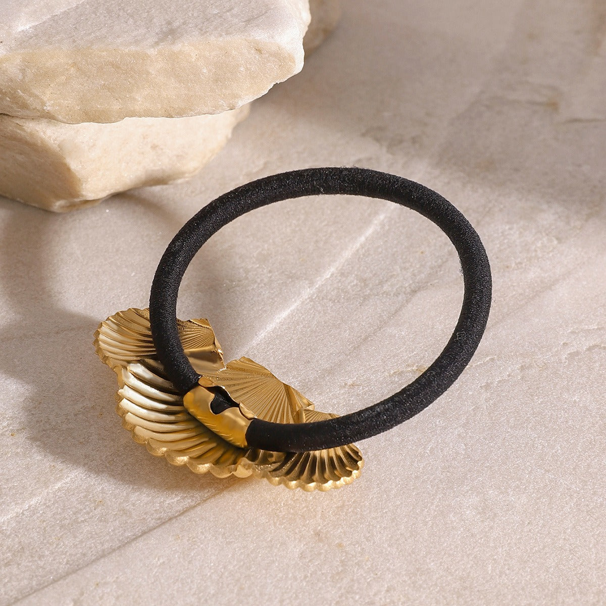 Elegant Shell-Inspired Hair Accessory – Oceanic Beauty & Sophistication-Luxore