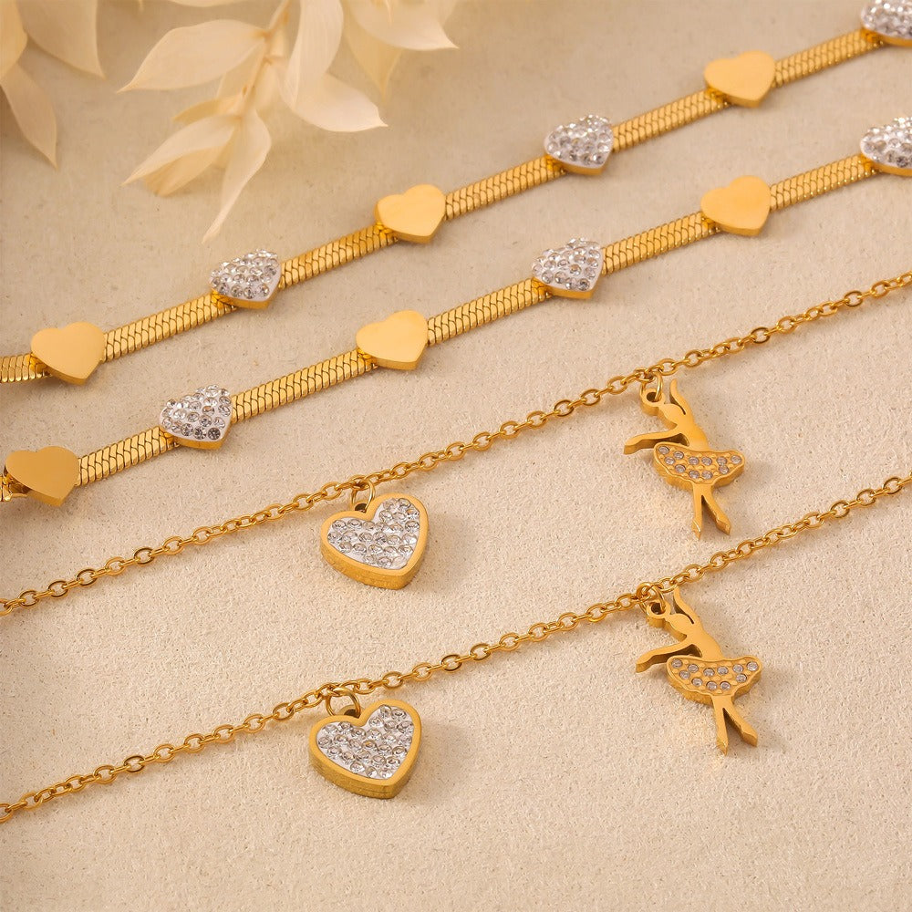 18K gold exquisite fashion heart diamond design light luxury style bracelet-Luxore
