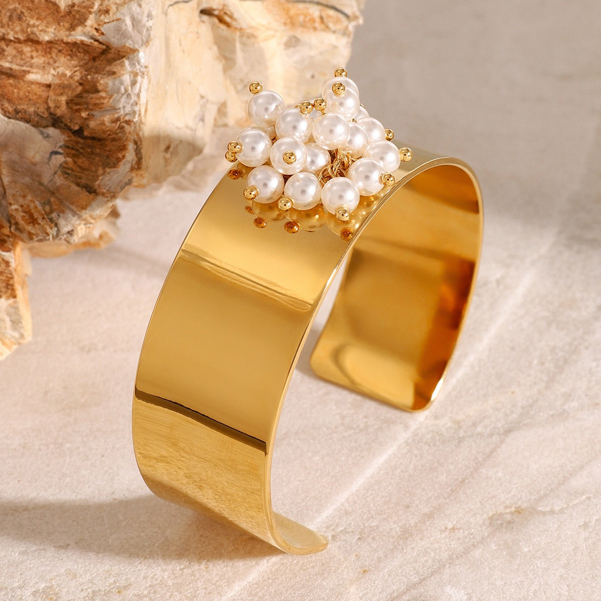 18K gold wide face with pearl design light luxury high-end bracelet-Luxore