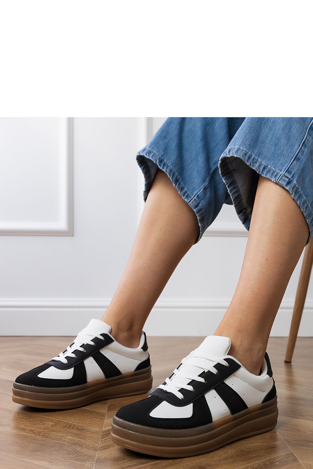 Women's Footwear - Sport Shoes
