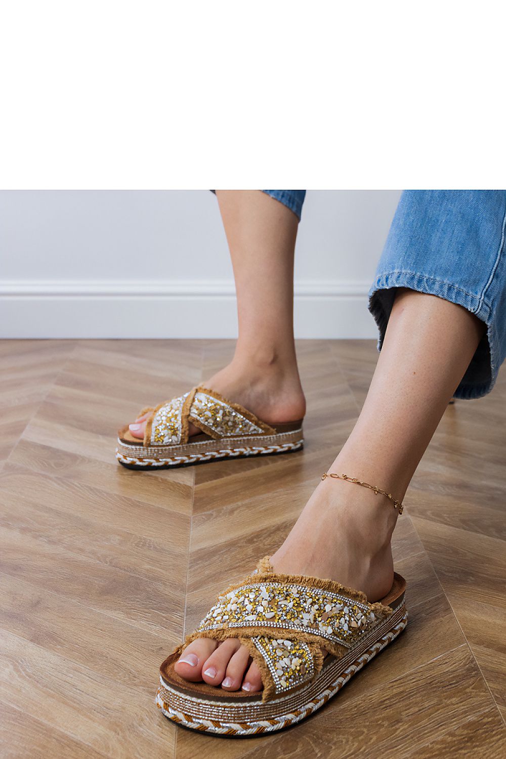 Women's Footwear - Flip-flops