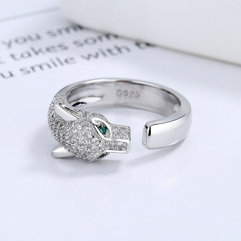 Panther head inlaid with diamonds exquisite design noble ring-Luxore