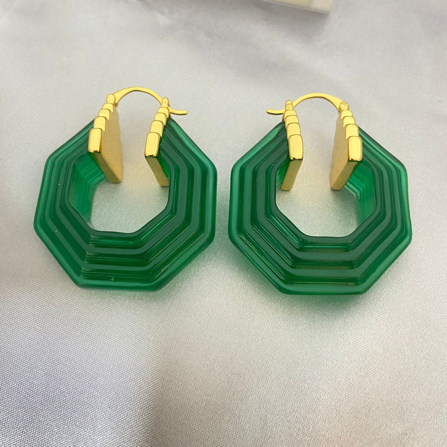 18K PVD Gold Hexagonal Design Light Luxury Earrings-Luxore