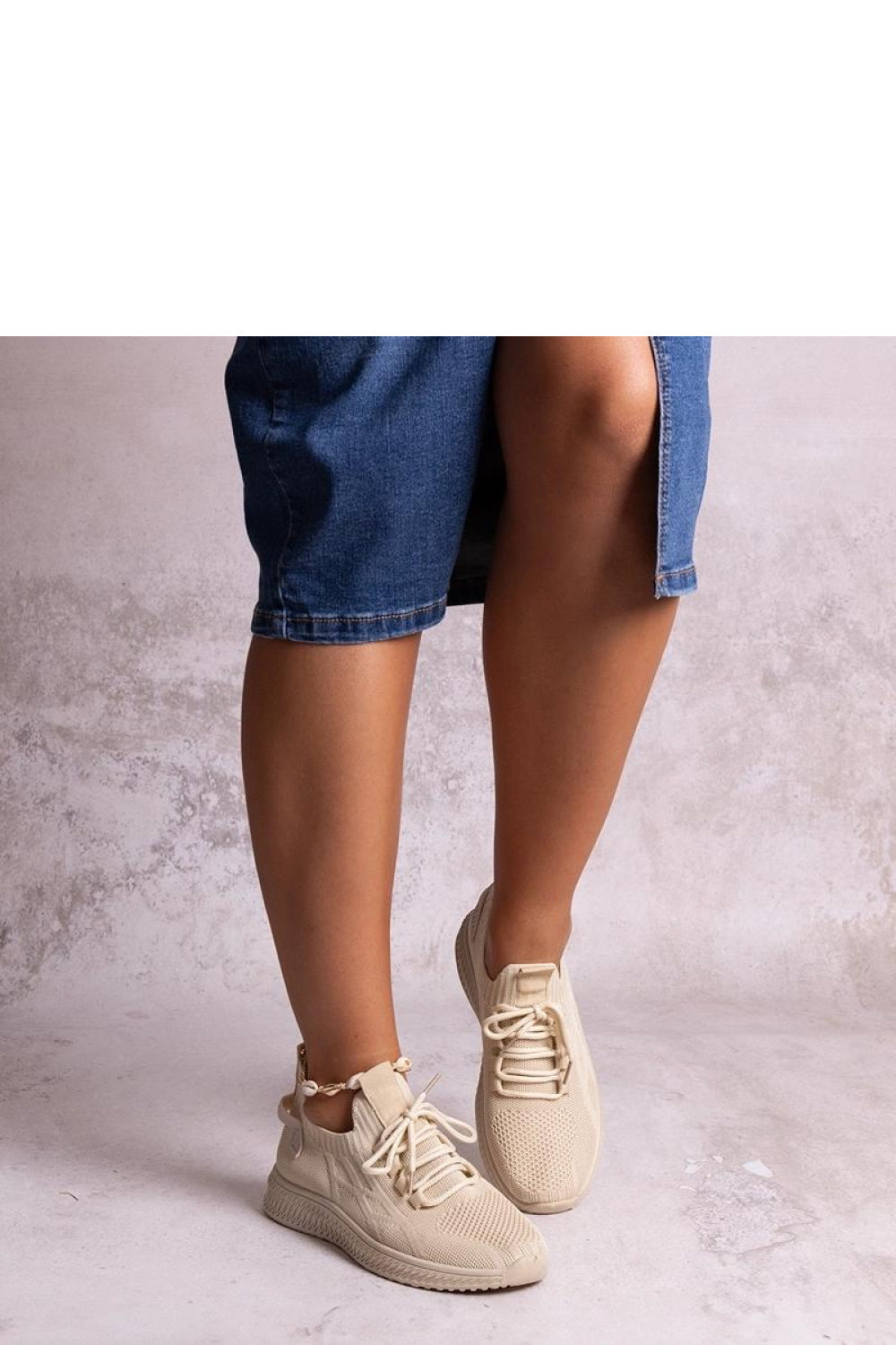 Sneakers model 207229 Solea-Luxore