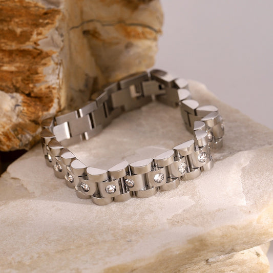 Watchband-shaped diamond-studded luxury bracelet-Luxore