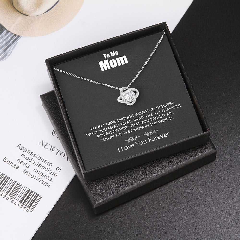 Four-Leaf Clover Diamond Pendant Necklace – A Symbol of Love & Luck for Mom-Luxore